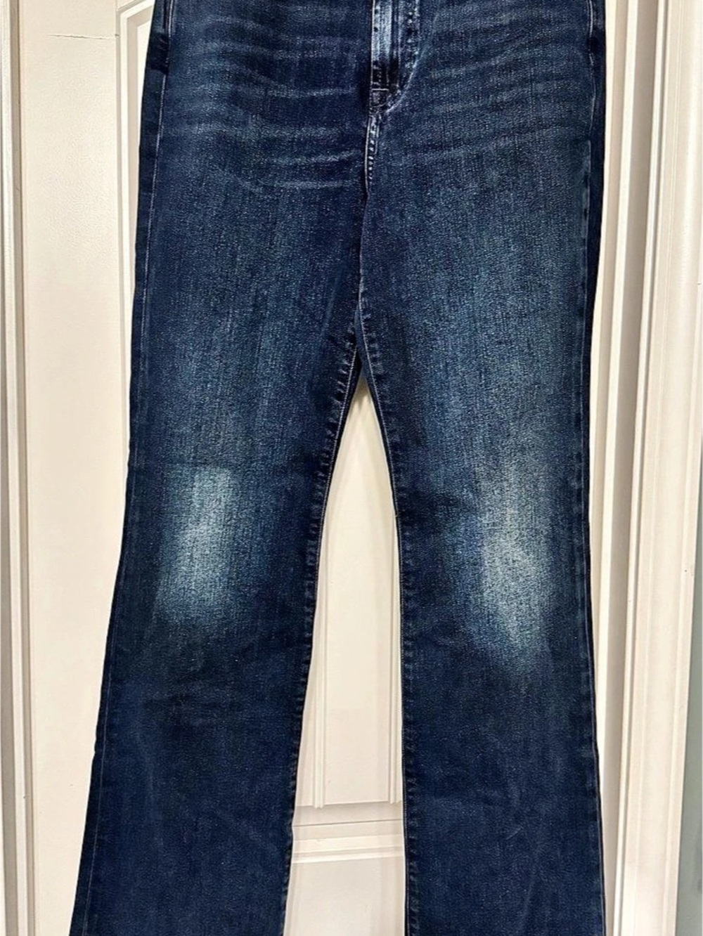 7 For All Mankind Easy Boot Jeans Size 28 NWT Dark Wash
